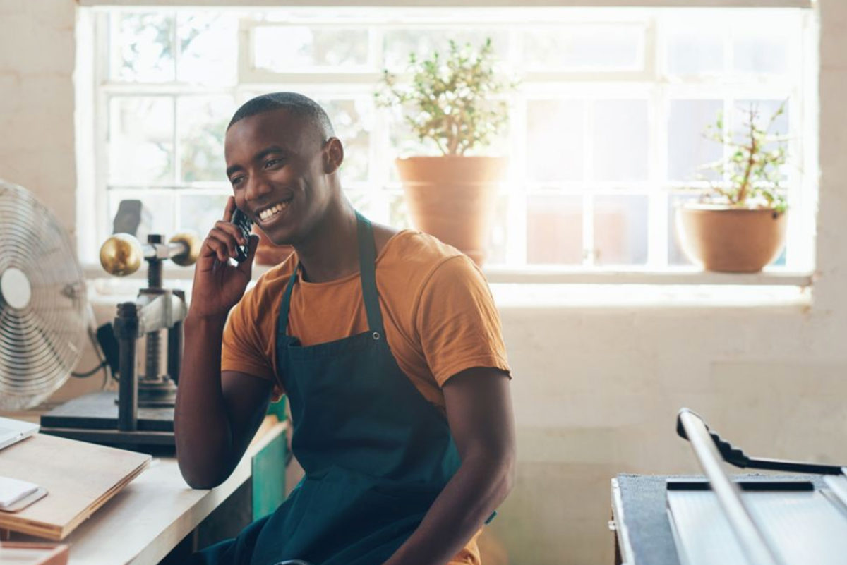 Service de mise en relation gratuit pour trouver un artisan - Les Indébat